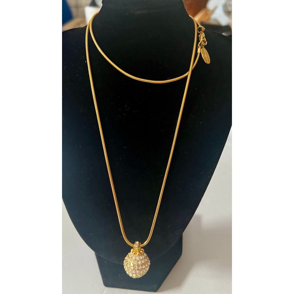 New w/o Tags VINTAGE Georgiou Gold Tone Necklace with‎ Rhinestone Studded Charm.